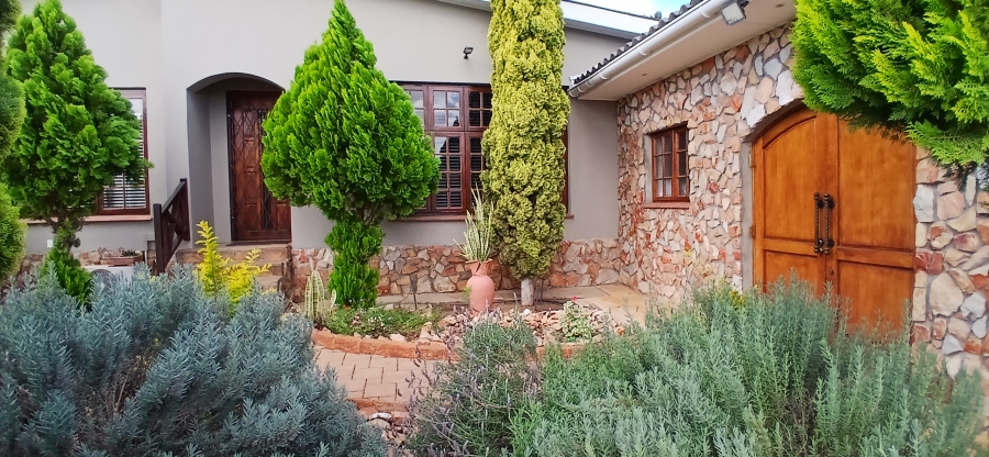 4 Bedroom Property for Sale in Fairbridge Heights Eastern Cape